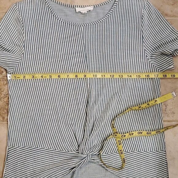 Exclusive One green and white striped twist front top - Picture 7 of 9